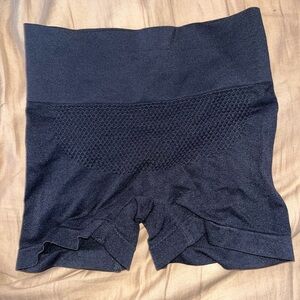 Set of workout spanx